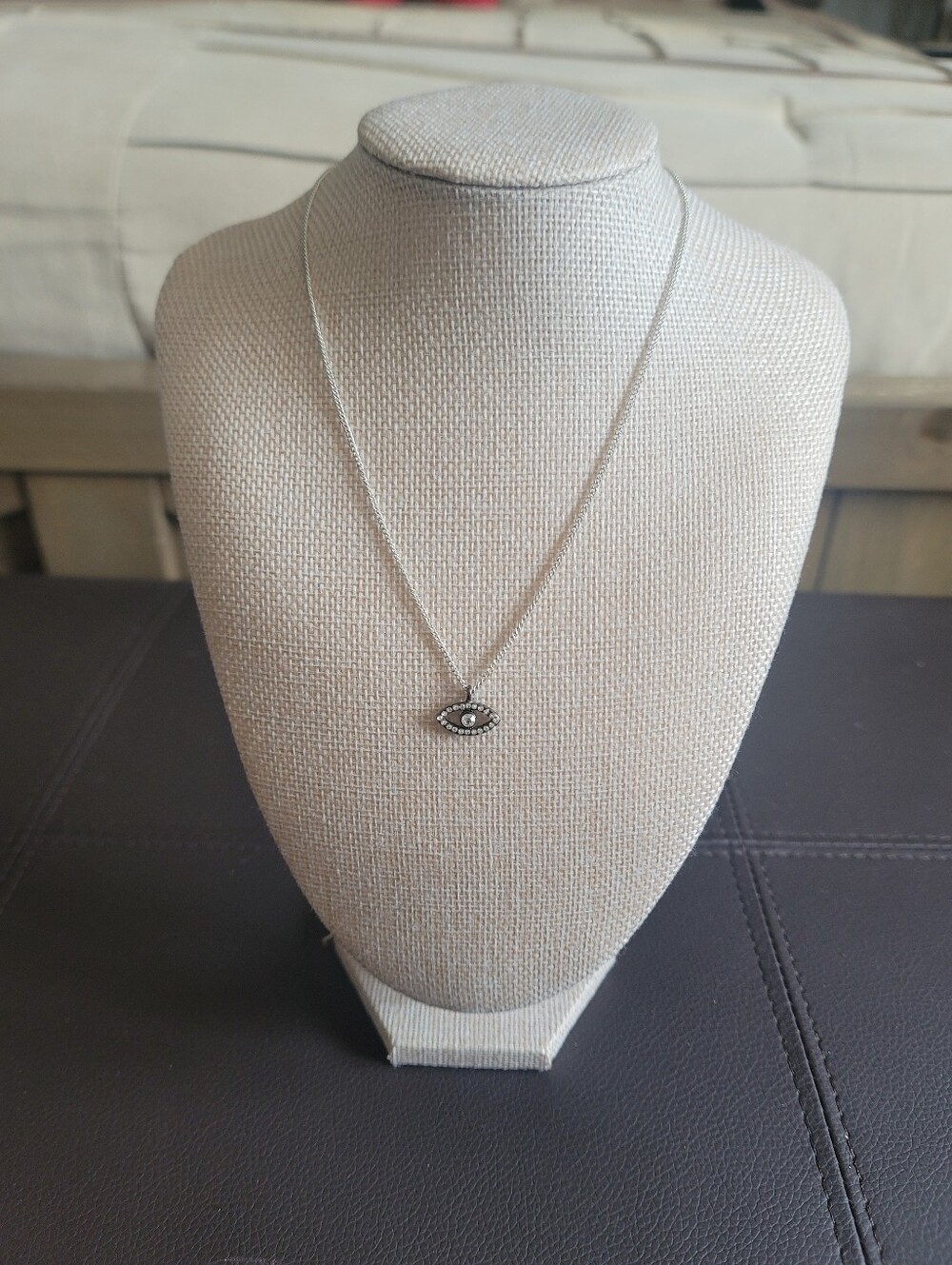 CLAIRE'S Silver-Tone Evil Eye Pendant Necklace